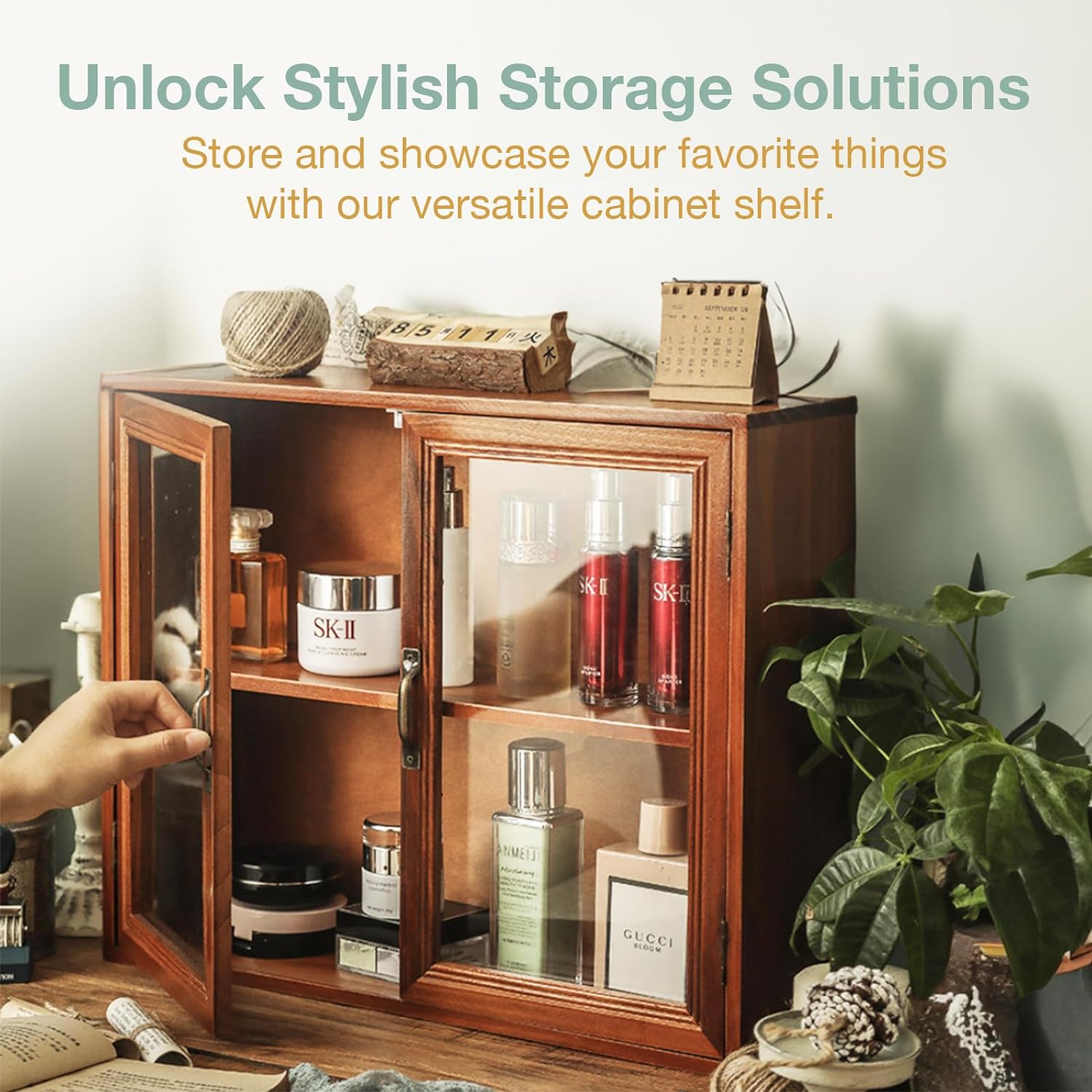 Cosmetic Display Cabinet with Clear Glass Doors